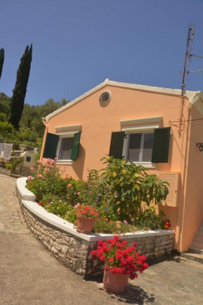 Отель Georgia Apartments & Studios Corfu  Глифада